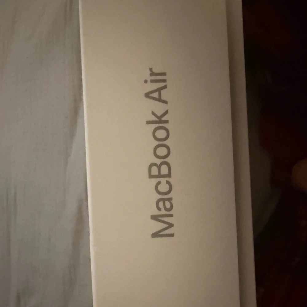 MacBook Air BOX ONLY